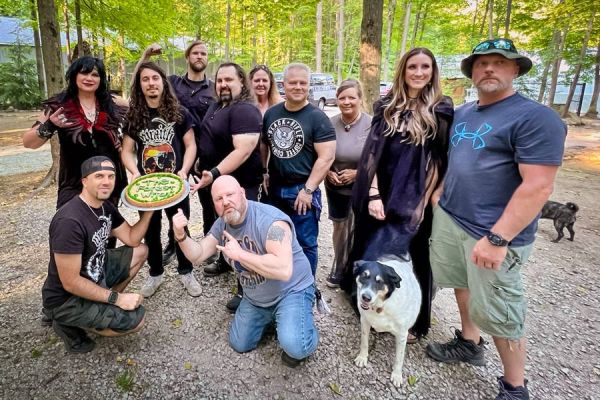 forestwitch65f5fef52-0751-9908-8f1a-6efd1f4dd578B134058C-2E05-764C-40D5-1D6426792BA6.jpg