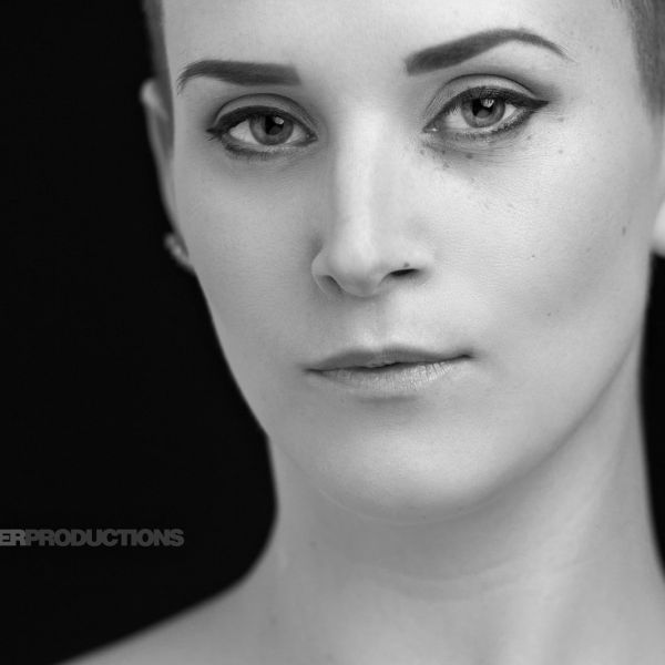 hannah-head-webf34c9008-3140-c9dc-600d-a0b470ecabf821470E80-9F6E-F647-3606-22516D6205BD.jpg