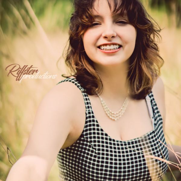 riffster-nora-webd66822ae-d3f3-21c1-4793-b56941d8cfb9A1A668B0-71CA-D28B-95E8-6FF31135A4EB.jpg